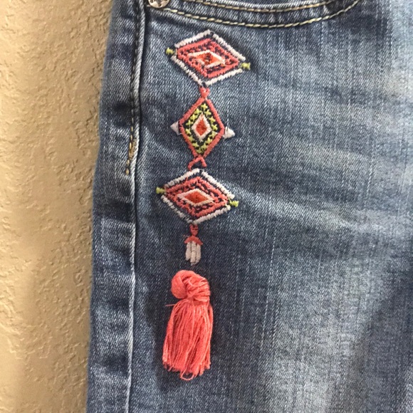 VIGOSS - Girls Embellished Shorts - Picture 4 of 6